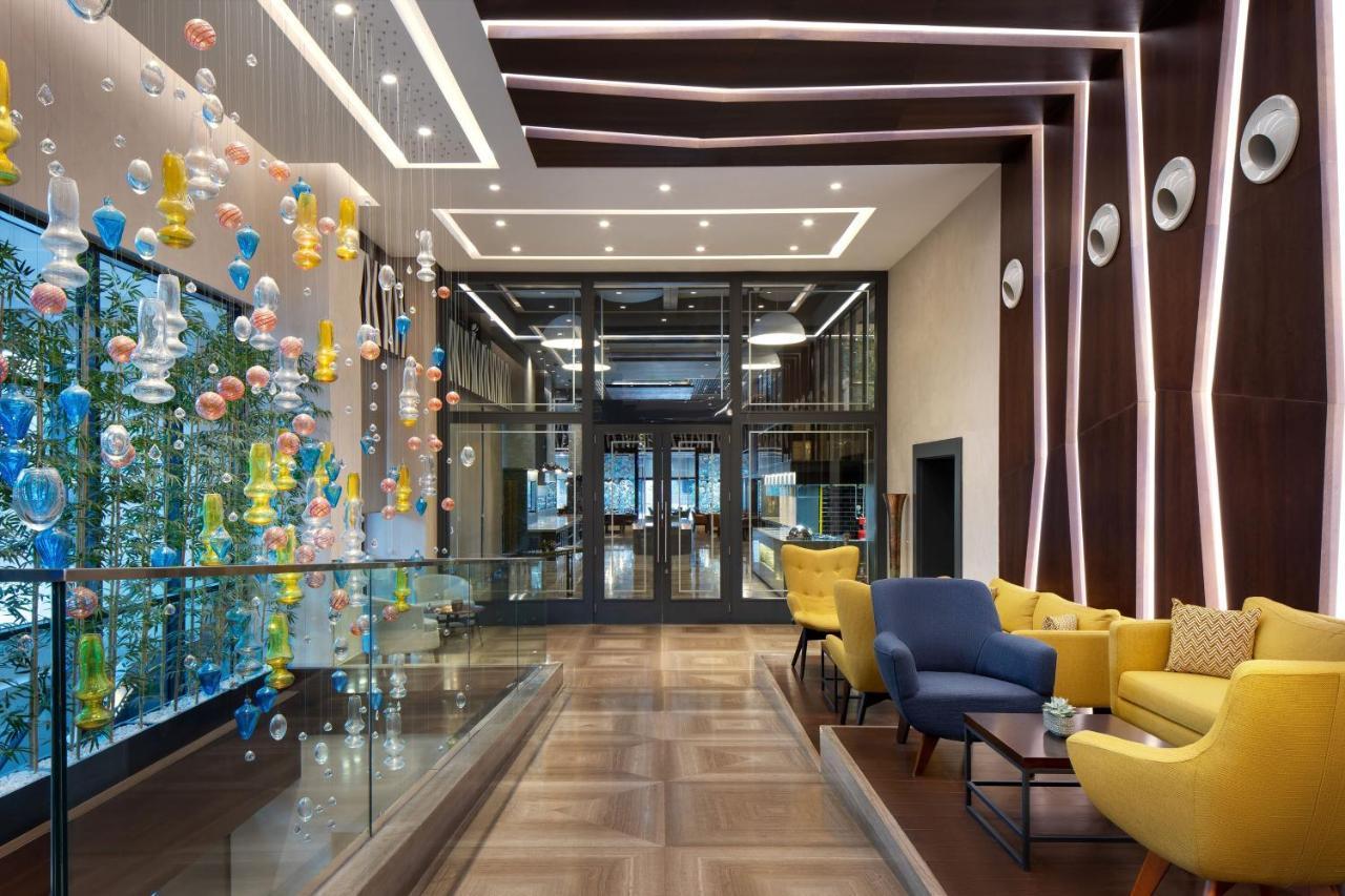Sheraton Istanbul City Center Exteriör bild