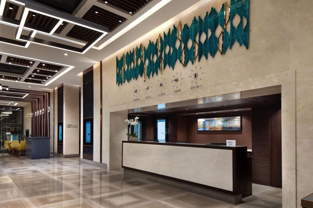 Sheraton Istanbul City Center Exteriör bild