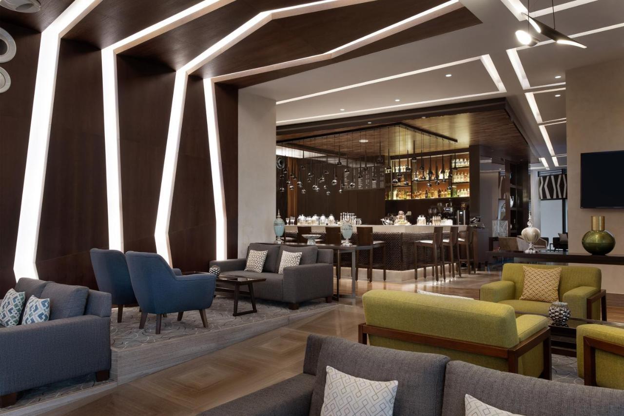 Sheraton Istanbul City Center Exteriör bild