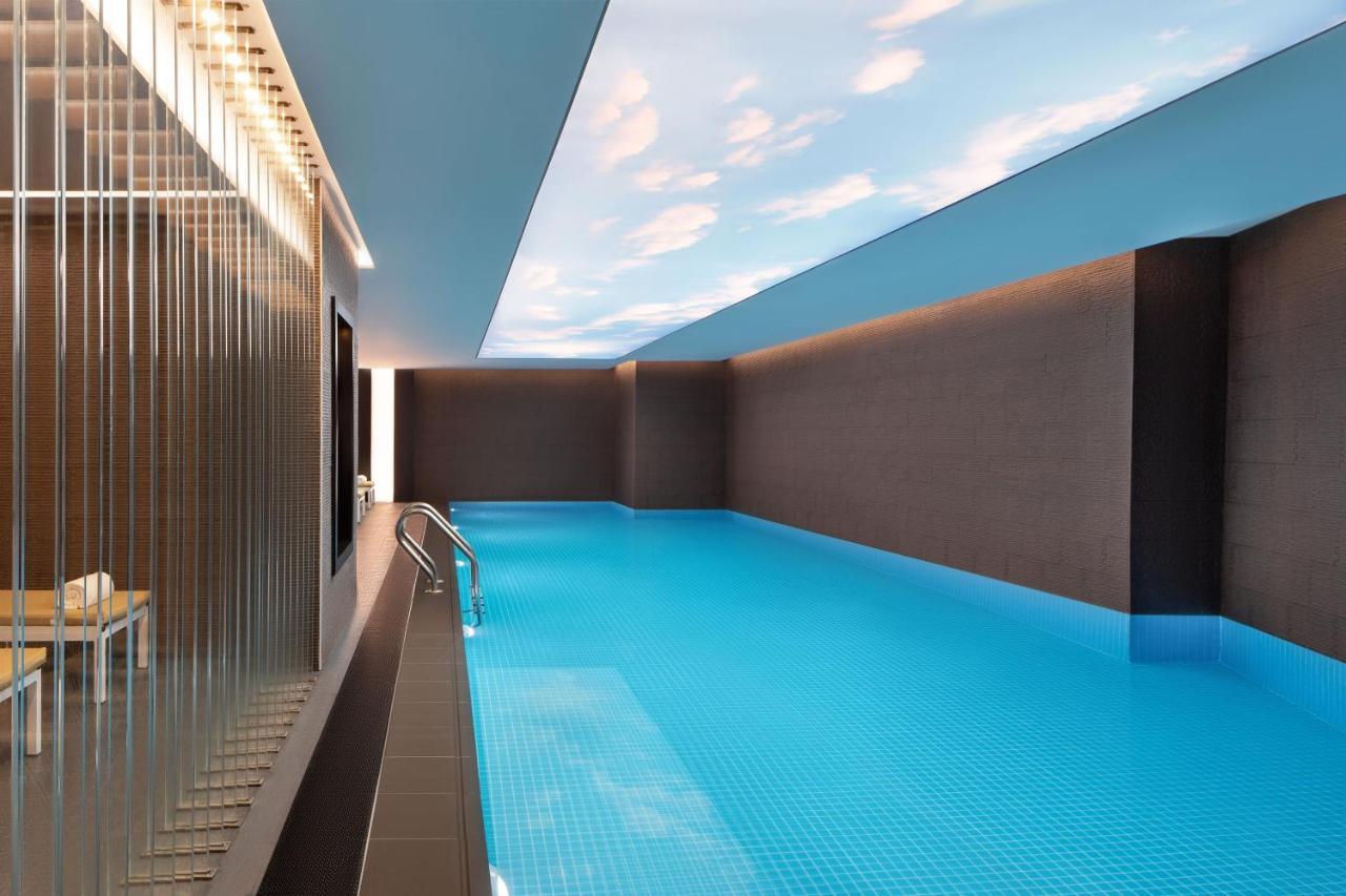 Sheraton Istanbul City Center Exteriör bild